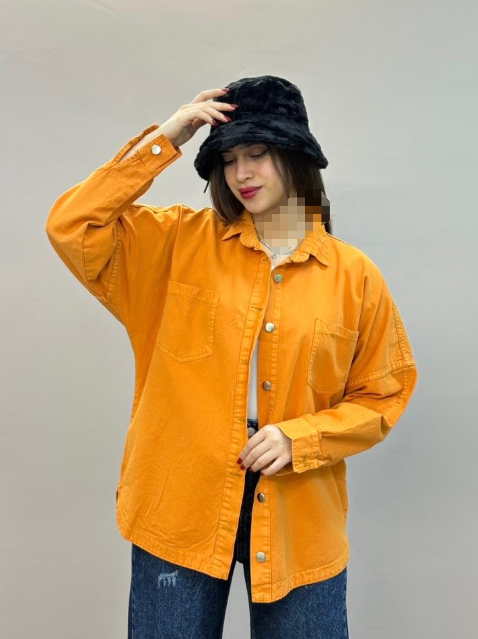 photo-output کت جین آمسو - Image 1
