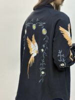 رویه ی مشکی گلدوزی شده